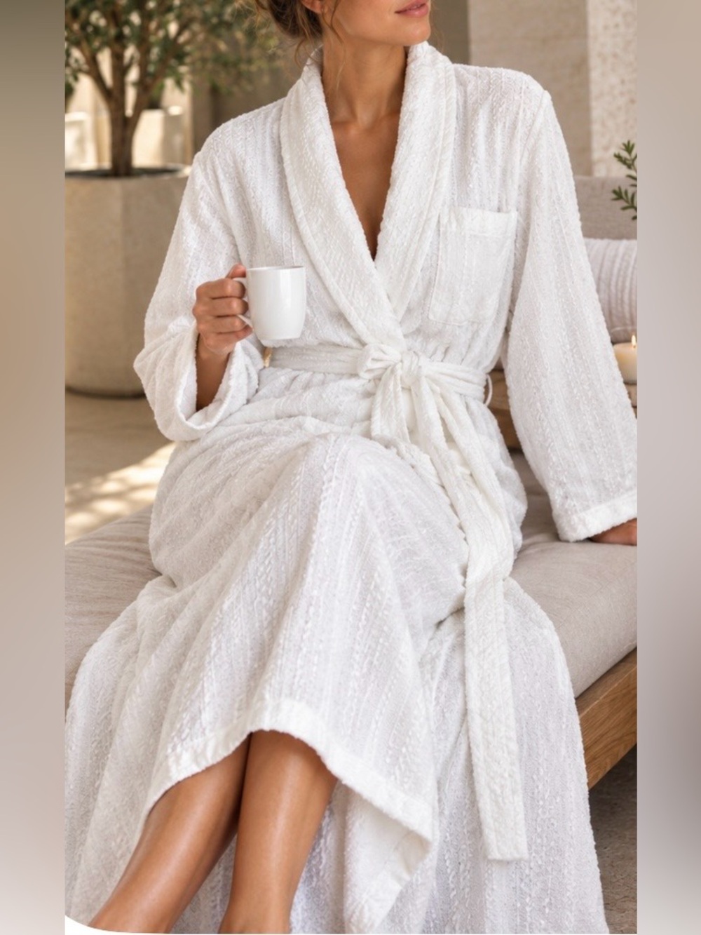 The Robe Works:  White Long Spa Robe Tie Waist Size Large